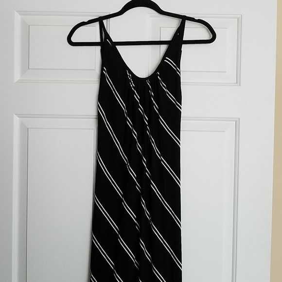 Boutique Maxi Dress - Picture 4 of 5